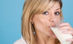 Beber-leche-mejora-la-salud-del-cerebro_2